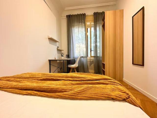 Calle de la Princesa, Madrid, Community of Madrid 28008