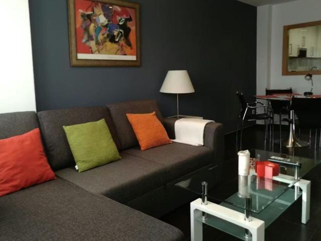 Calle de Larra, Madrid, Community of Madrid 28004