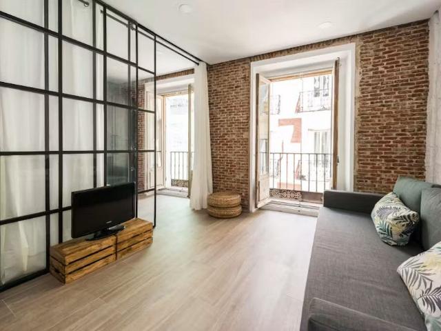 Calle de las Infantas, Madrid, Community of Madrid 28004