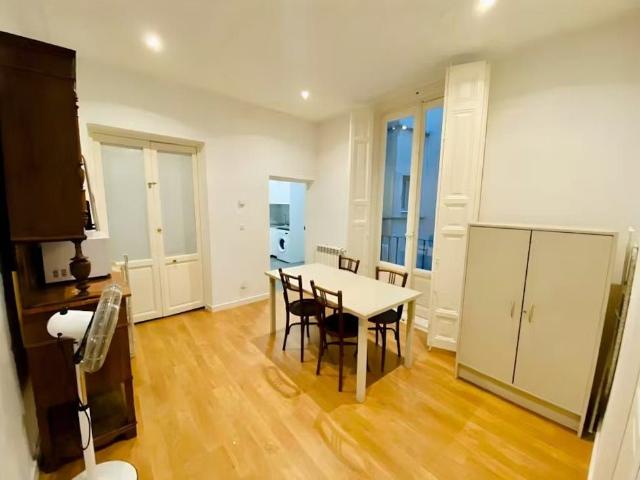Calle de las Infantas, Madrid, Community of Madrid 28004