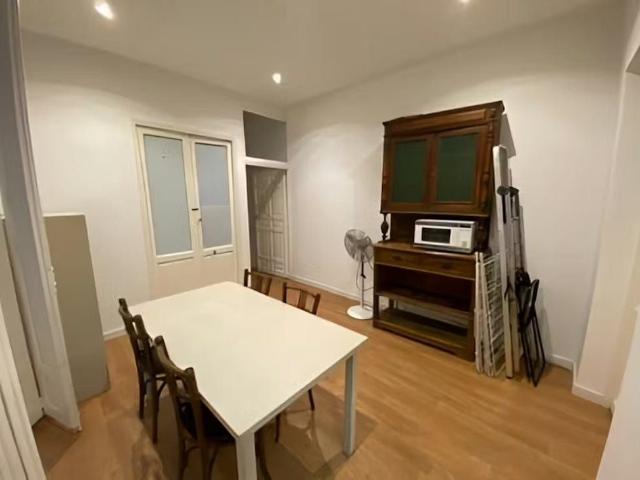 Calle de las Infantas, Madrid, Community of Madrid 28004