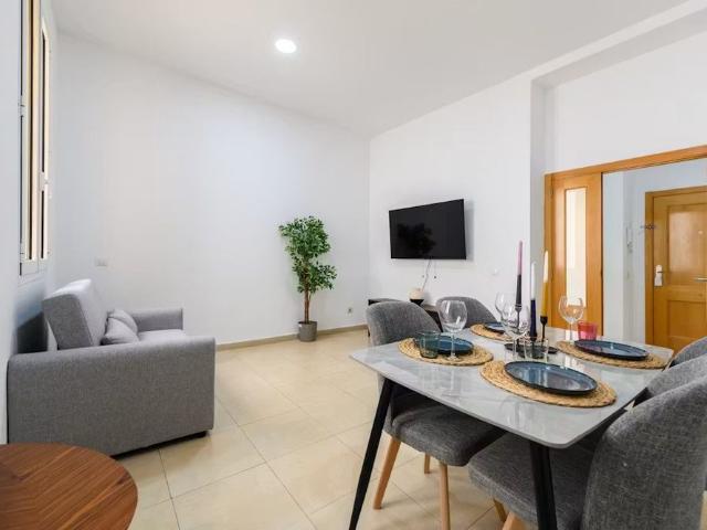 Calle de las Infantas, Madrid, Community of Madrid 28004