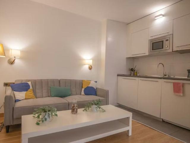 Calle de Leganitos, Madrid, Community of Madrid 28013