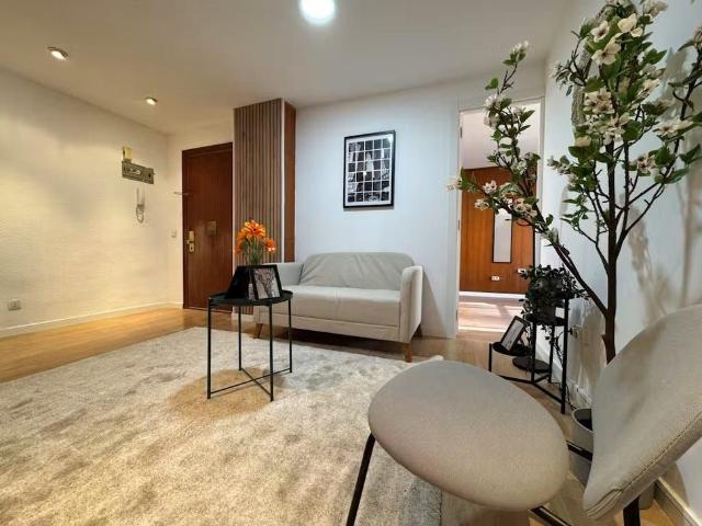 Calle de los Andaluces, Madrid, Community of Madrid 28038