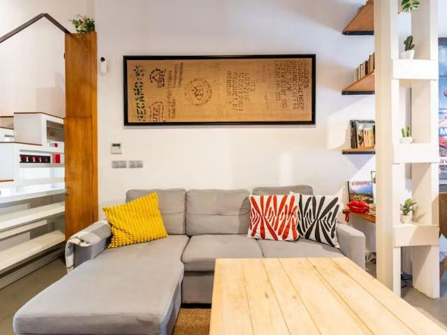 Calle de los Abades, Madrid, Community of Madrid 28012