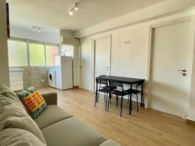 Calle de Mercurio, Madrid, Community of Madrid 28032