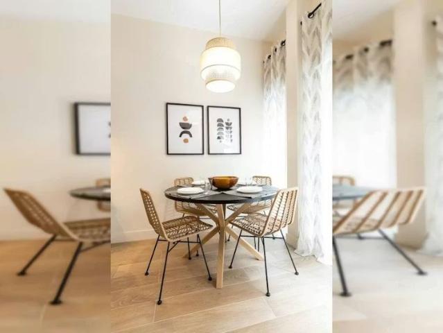 Calle de Pinos Alta, Madrid, Community of Madrid 28029