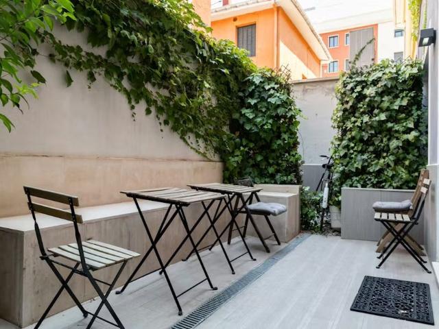 Calle de Pilar de Zaragoza, Madrid, Community of Madrid 28028