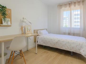 Calle de Pizarro, Getafe, Community of Madrid 28902