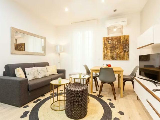 Calle de Preciados, Madrid, Community of Madrid 28013