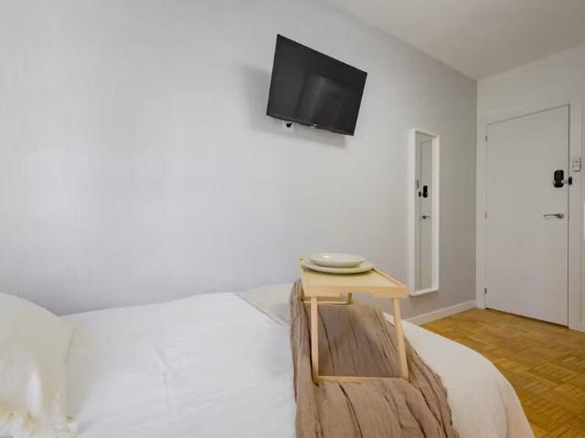 Calle de Santa Cecilia, Madrid, Community of Madrid 28011