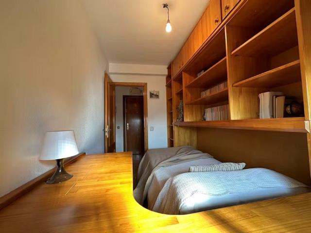 Calle de San Luciano, Madrid, Community of Madrid 28041