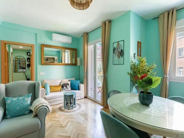 Calle del Conde de Elda, Madrid, Community of Madrid 28028