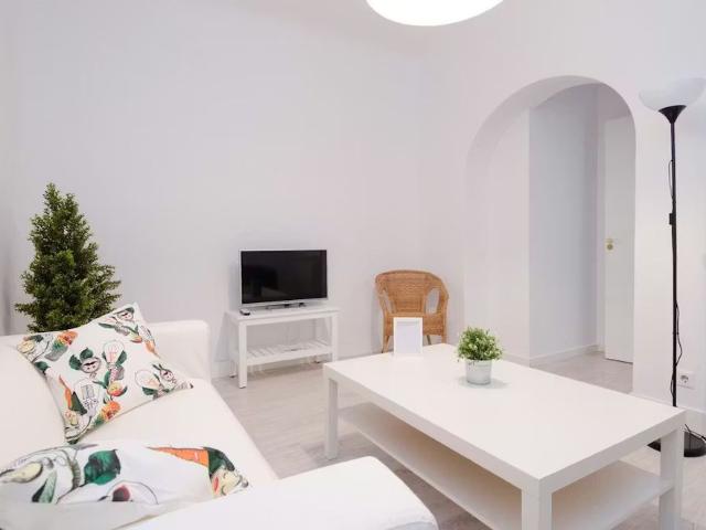 Calle del Conde de Romanones, Madrid, Community of Madrid 28012