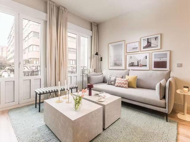 Calle del Coronel Blanco, Madrid, Community of Madrid 28028
