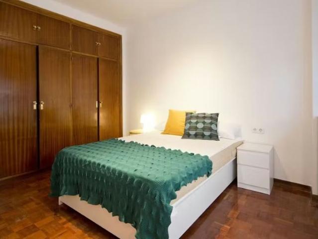 Calle del General Zabala, Madrid, Community of Madrid 28002