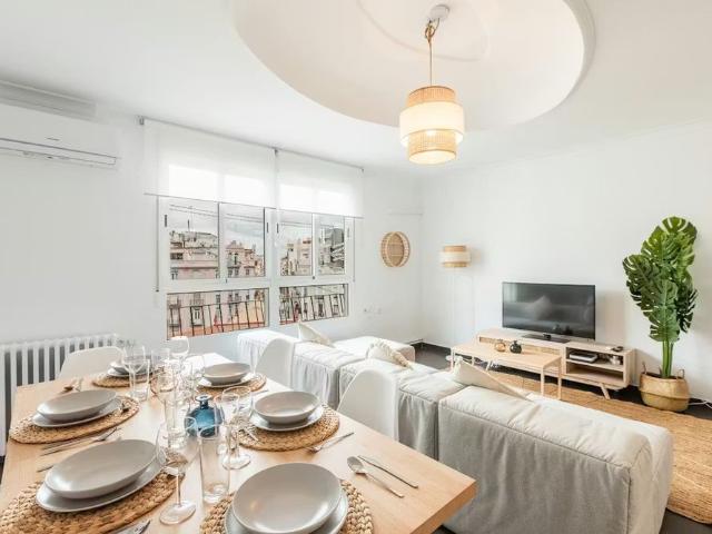 Calle del General Prim, Valencia, Valencian Community 46005