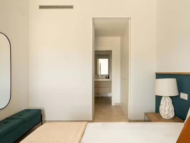 Calle del Jacaranda, Madrid, Community of Madrid 28045