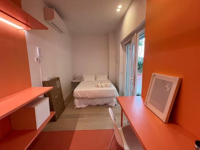 Calle del Zenit, Madrid, Community of Madrid 28023