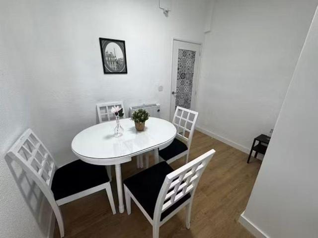 Calle Doña Romera, Getafe, Community of Madrid 28901