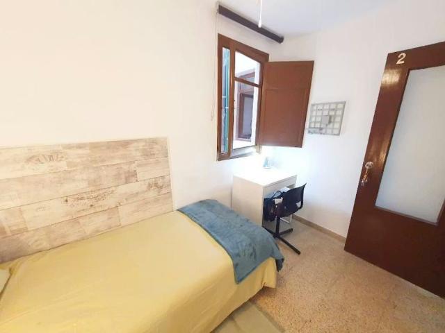 Calle Felipe de Gauna, Valencia, Valencian Community 46011