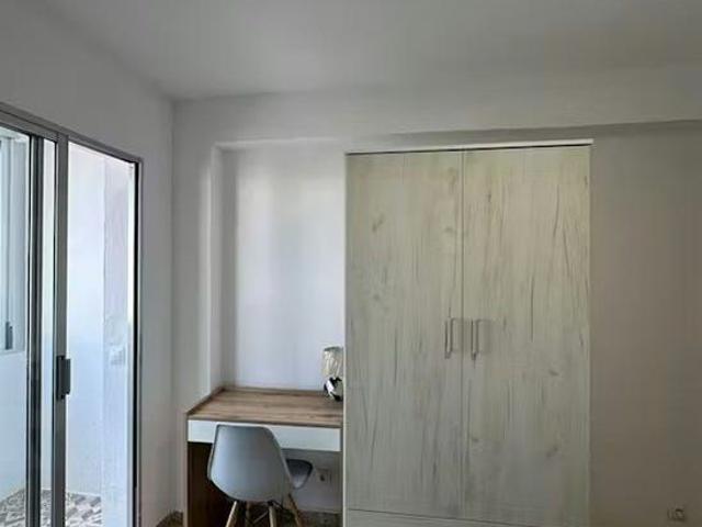 Calle Finisterre, Madrid, Community of Madrid 28029