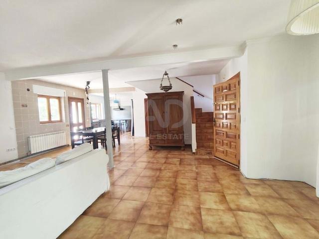 Calle Fuente del Gitano 46, Colmenar Viejo, Community of Madrid 28760