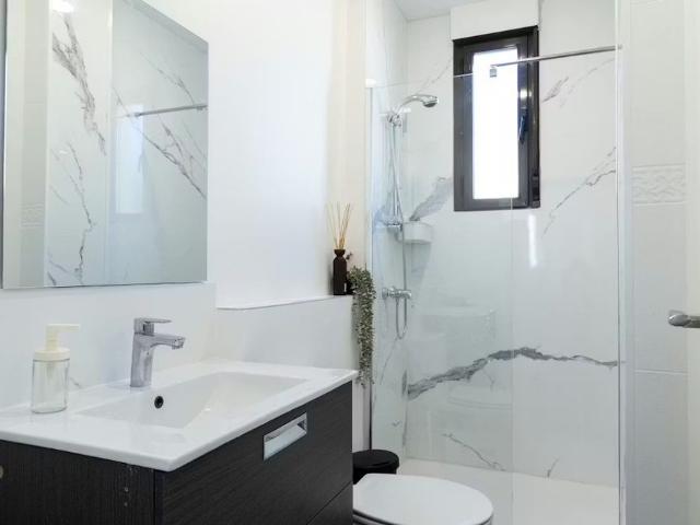 Calle Jacinto Benavente, Getafe, Community of Madrid 28902