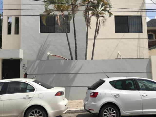 CALLE JALISCO COL. GUADALUPE.Verificar disponibilidad