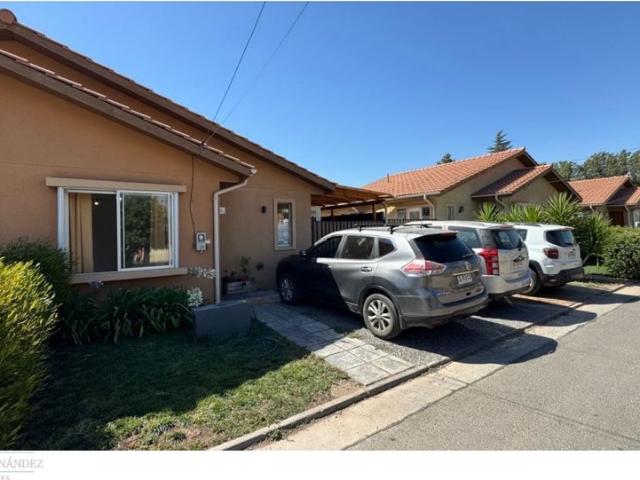 Calle Larga propiedad en condominio arriendo