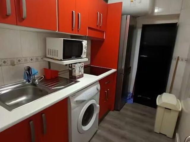 Calle Lilas, Getafe, Community of Madrid 28903