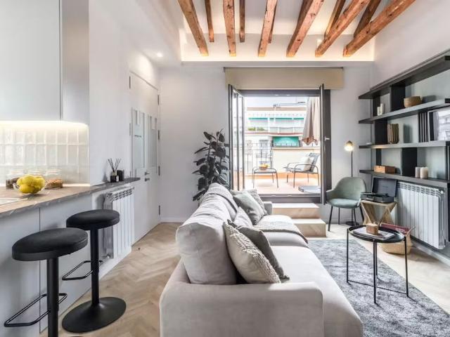 Calle Luchana, Madrid, Community of Madrid 28010