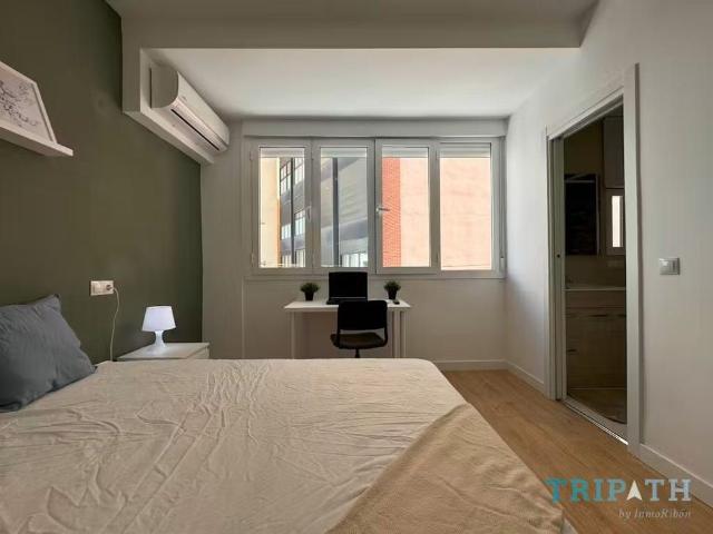 Calle Manuel Aleixandre, Madrid, Community of Madrid 28045