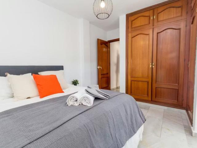 Calle Martínez de la Rosa, Málaga, Andalusia 29010