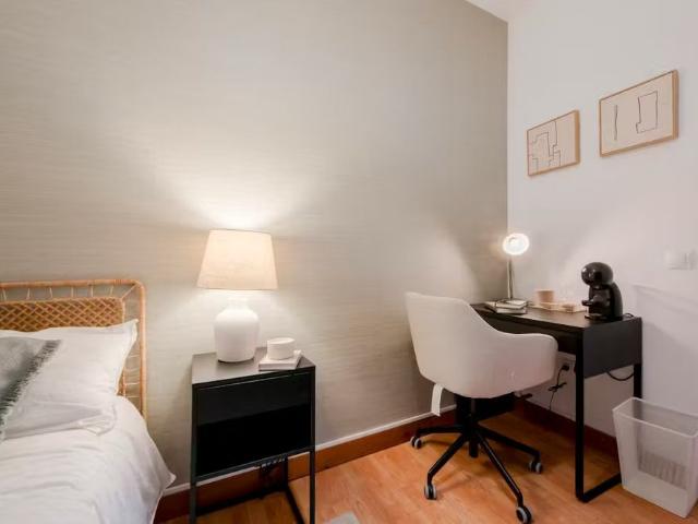 Calle Mayor, Madrid, Community of Madrid 28013