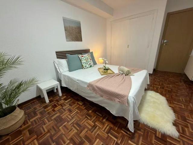 Calle Molino, Getafe, Community of Madrid 28901
