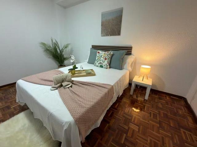Calle Molino, Getafe, Community of Madrid 28901