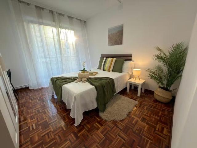 Calle Molino, Getafe, Community of Madrid 28901