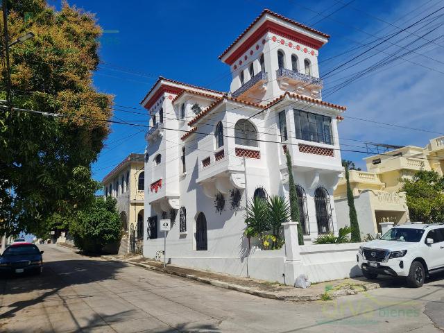 CALLE PINO ESQUINA CALLE NARANJOS COL. ALTAVISTA