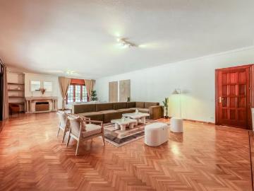 Calle Praderas, Majadahonda, Community of Madrid 28221