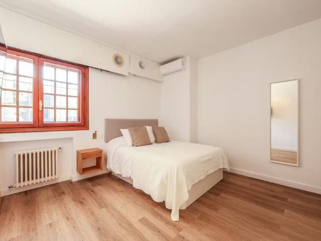 Calle Praderas, Majadahonda, Community of Madrid 28221