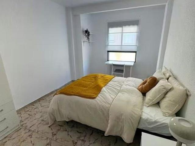 Calle Rey Don Jaime, Xirivella, Valencian Community 46950