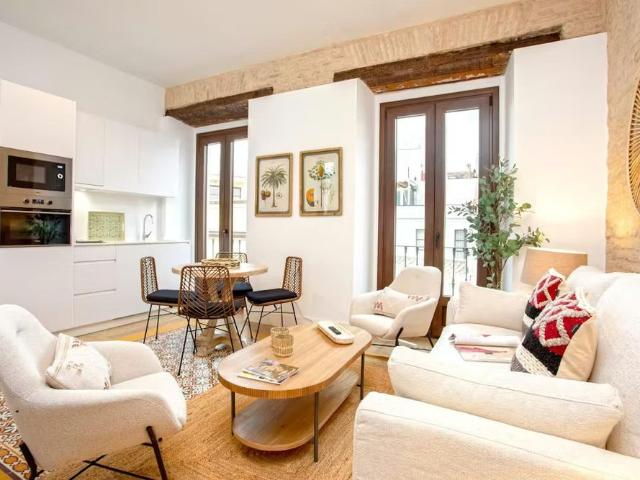 Calle Santas Patronas, Sevilla, Andalusia 41001