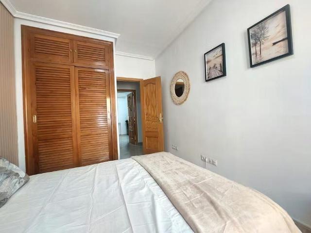 Calle Sanz Raso, Madrid, Community of Madrid 28038