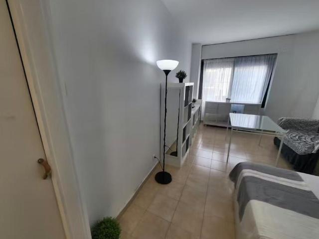 Calle Salado, Sevilla, Andalusia 41010