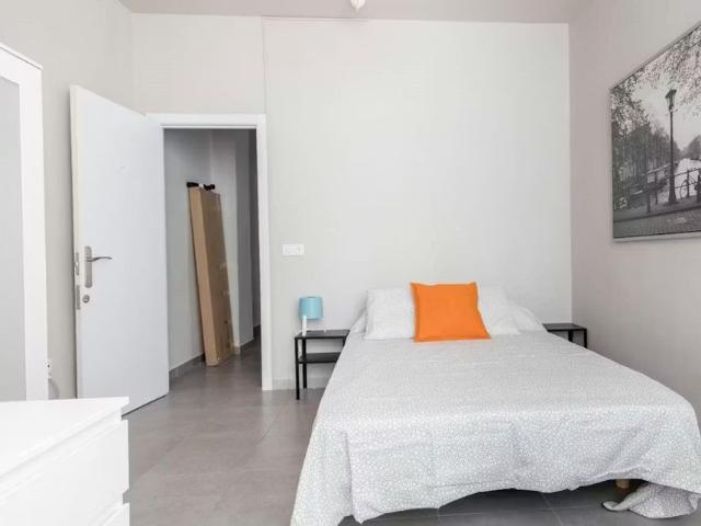 Calle Sueca, Valencia, Valencian Community 46006