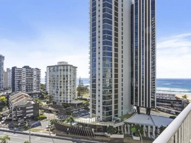 Your Gold Coast Dream Starts Here Huge North Facing Apartment in the Heart of Surfers Paradise!