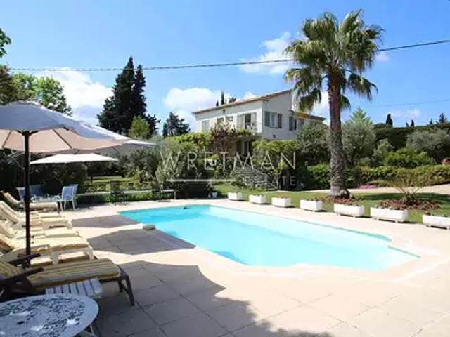 Callian 83440 Achat / Vente maison 7 pièces t7 piscine
