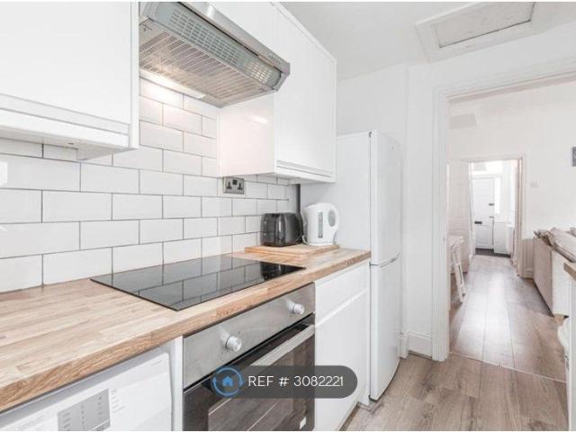 Callow Road, Liverpool L15, 3 bed shared accommodation to rent, £646 pcm | PrimeLocation