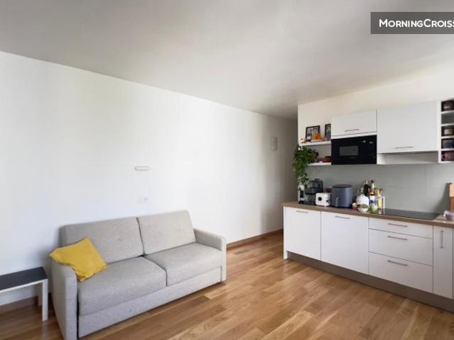 Calme Appartement à Levallois Perre